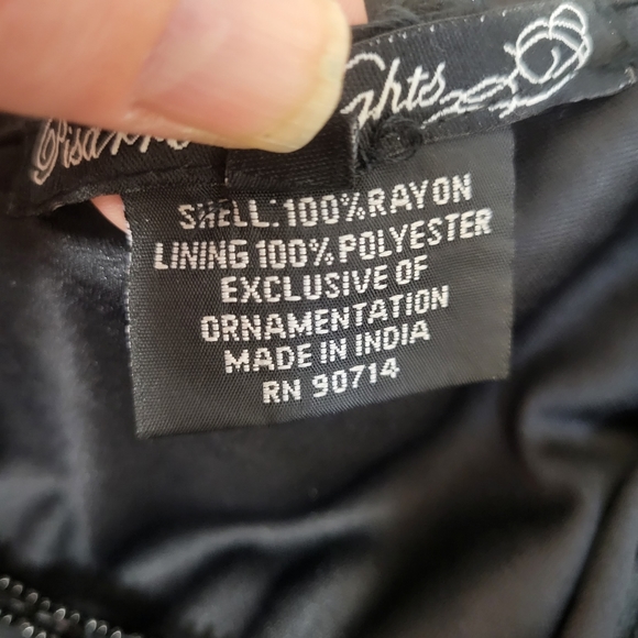 ❤️ Pisarro Nights Beaded Illusion Mesh Sheath Dress - Picture 8 of 10